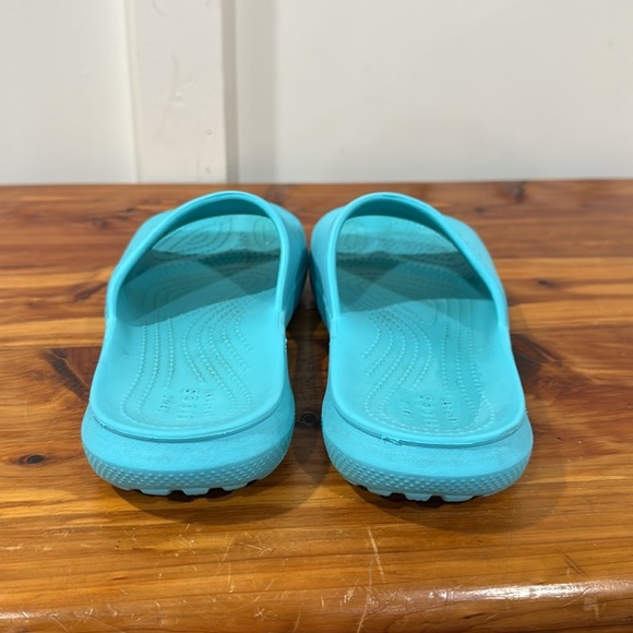 Crocs Comfort Turquoise Blue Slides - Picture 3 of 7
